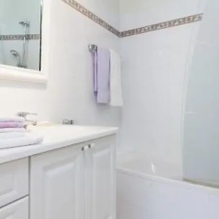 Velasquez One Bed Apartamento *
